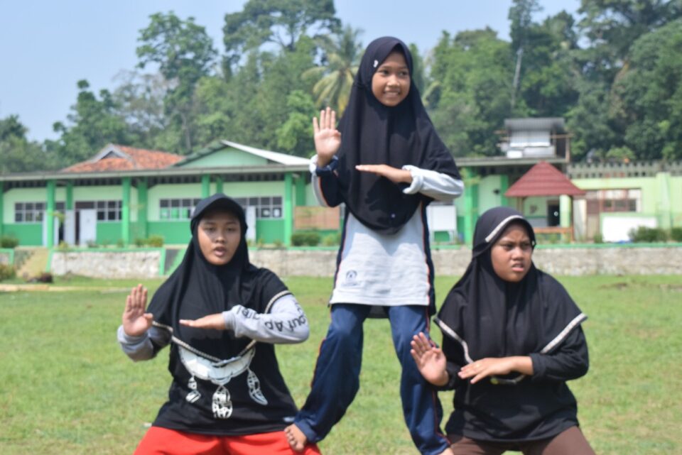 gladi pertama porseka ke-11