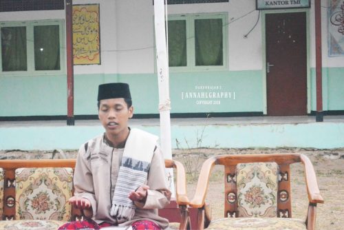 Pembacaan doa oleh Ustad Muhammad Suparji S.Pd.I