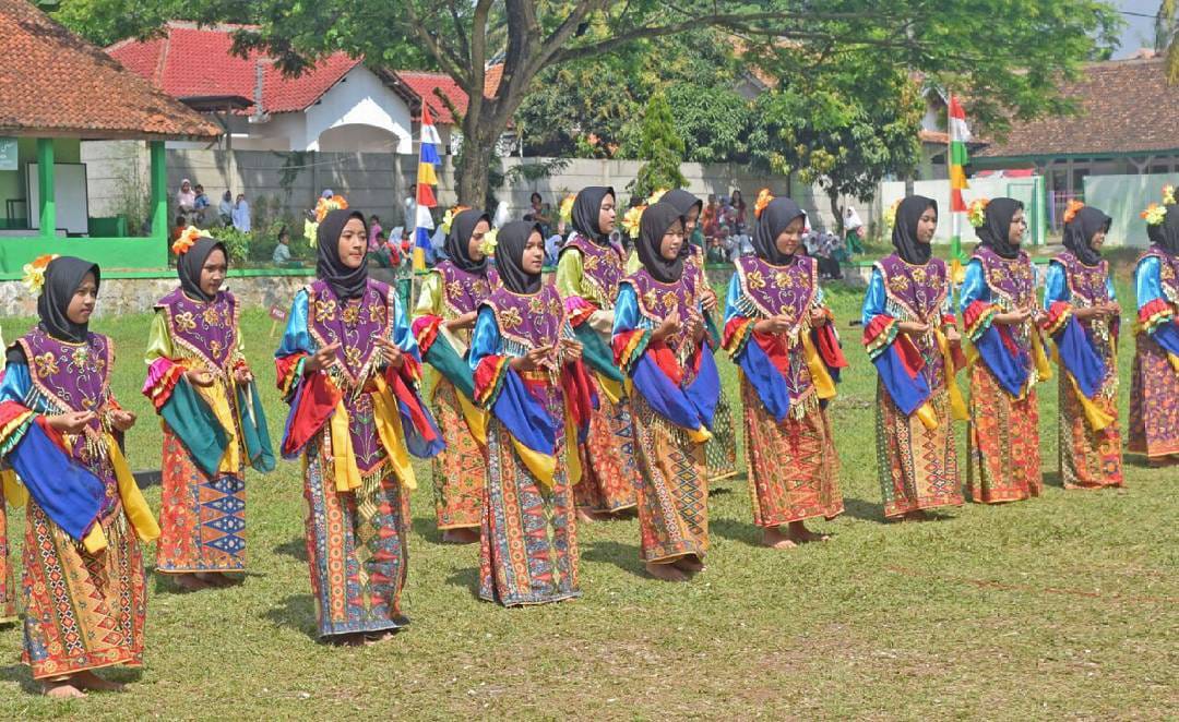 salah satu penampilan dalam acara PORSEKA