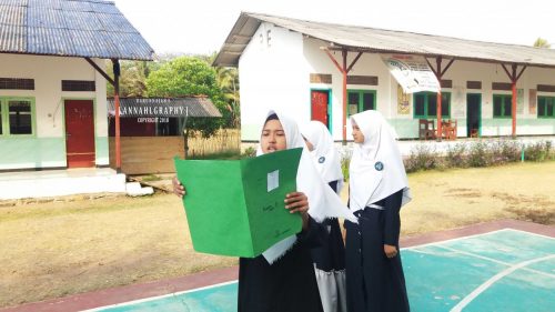 Upacara memperingati hari santri nasional