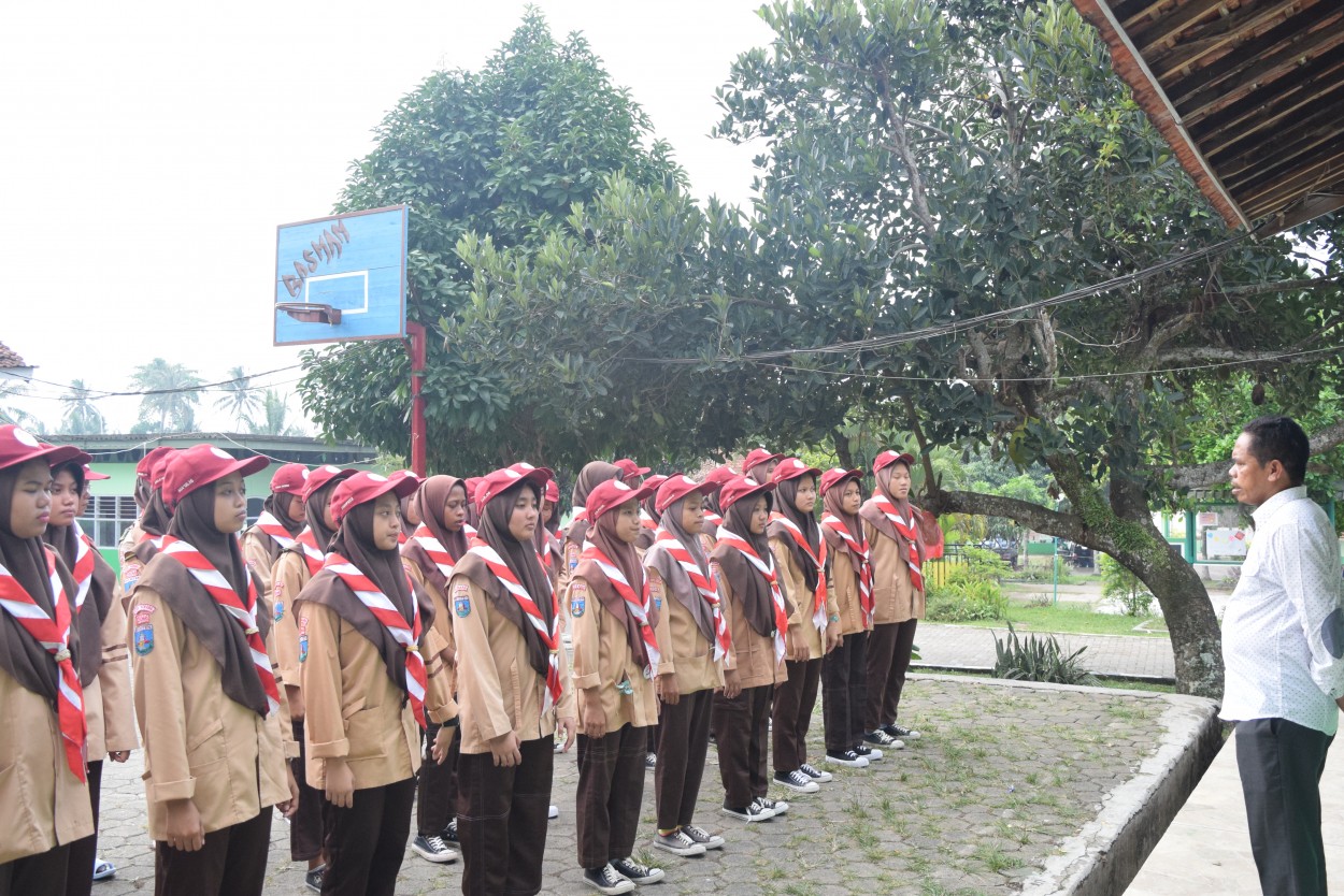 Keberangkatan Santriwati Kelas 5 TMI & Semangat Mengikuti KMD Ke -XXXII