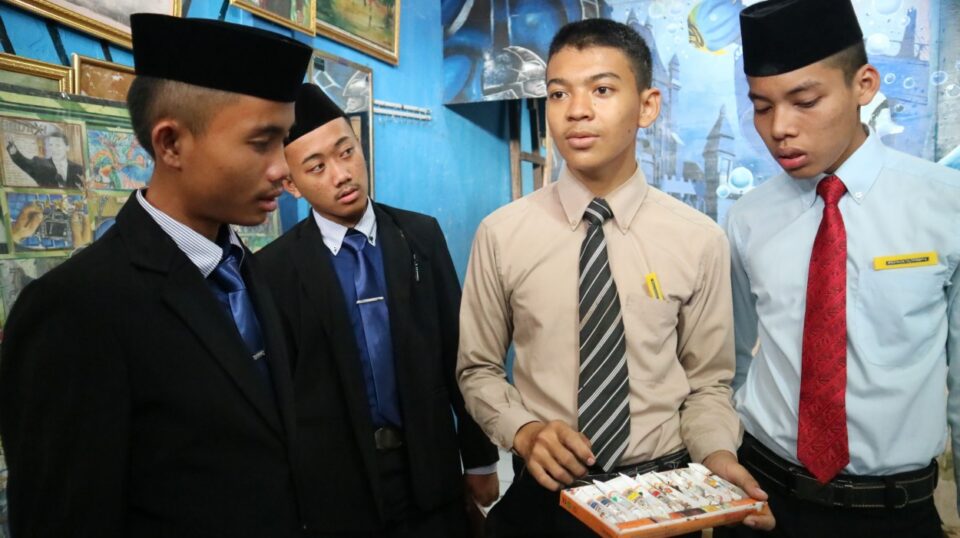 cara meningkatkan mutu organisasi di pesantren