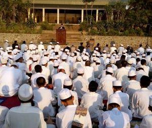 Proses Pelaksanaan Shalat Iedul Adha di Pesantren Darunnajah Cipining Bogor