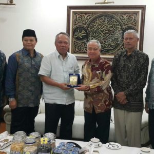 Foto Bersama Menteri Pekerjaan Umum dan Perumahan Rakyat R.I.