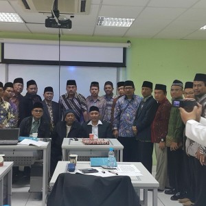 Pimpinan Pesantren Darunnajah Dr. Sofwan Manaf mengunjungi Dauroh Budaya dan Bahasa Arab bagi Tokoh Indonesia di Universitas Islam Madinah