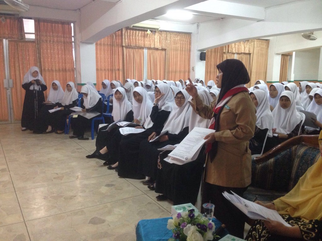 Rapat Sidang Paripurna OSDN 2016-2017 1