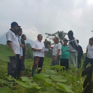 Pimpinan Pesantren Darunnajah surveillance Lahan Untuk Pmbangunan Pesantren Ummul Mukminin Darunnajah 17