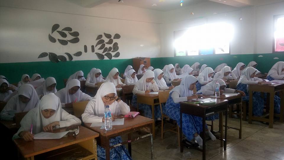 Ujian Mid Semester 2 TMI Pondok Pesantren Darunnajah Jakarta, 17-28 Maret 2016.