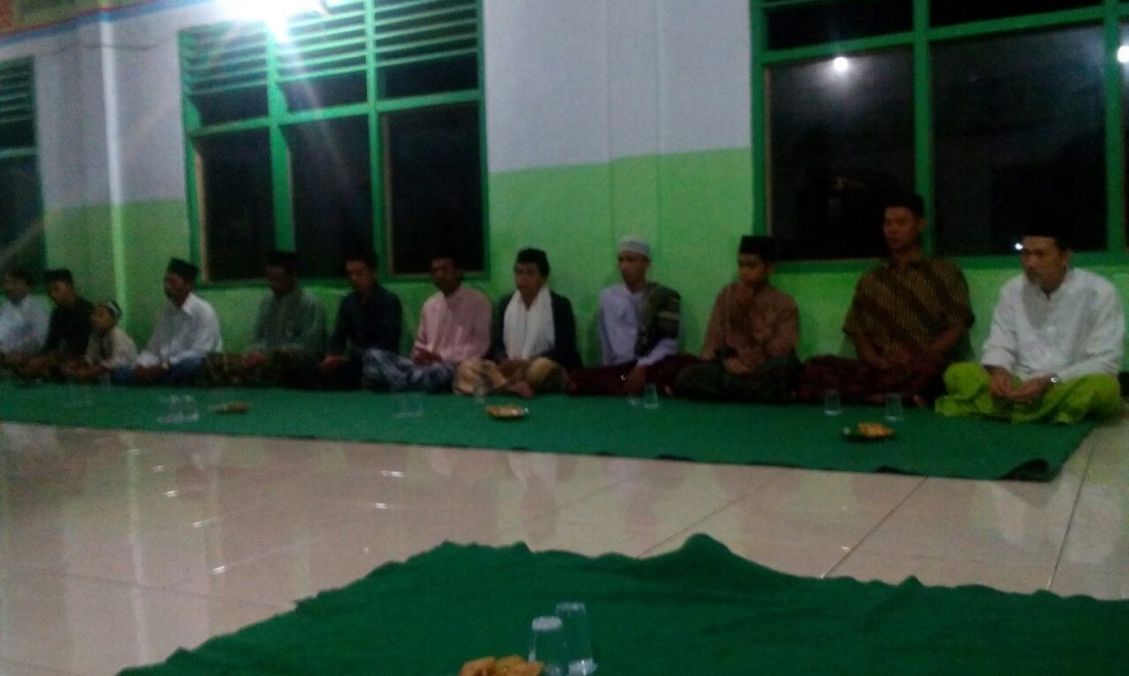 Pondok Pesantren An-nahl Darunnajah 5 Mengadakan Acara Tahlilan Sekaligus Silaturahmi Bersama Masyarakat Sekitar