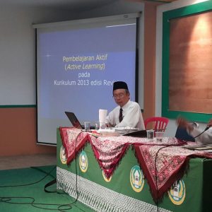 Pelatihan Implementasi Kurikulum 2013 yang Direvisi bagi Guru TMI Darunnajah, 20-27 Juli 2016