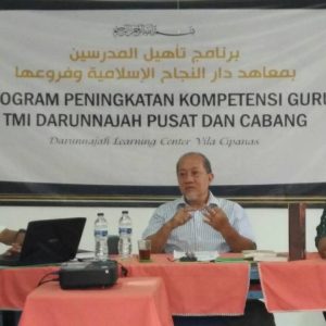 Ta'hil Mudarrisin (peningkatan kompetensi guru) pelajaran Fara'id (pembagian harta pusaka) di Darunnajah Learning Center Taman Bunga Nusantara Kawung Luwuk Cipanas