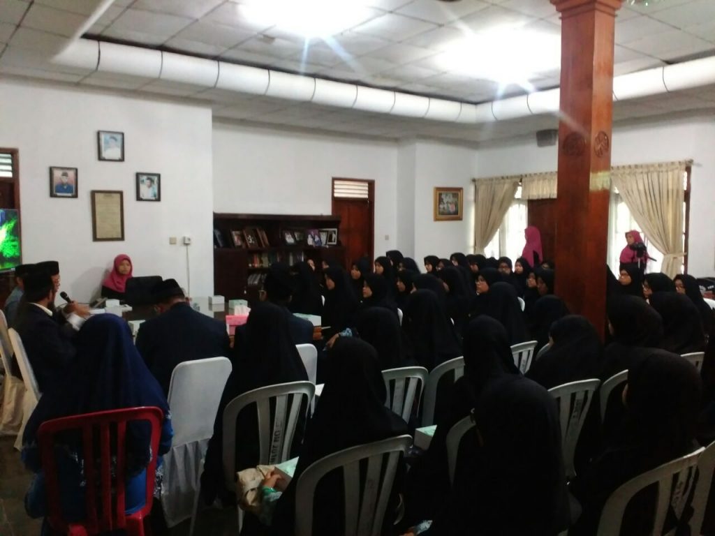 Albinaa Islamic Boarding School Mengunjungi Pesantren Darunnajah Jakarta