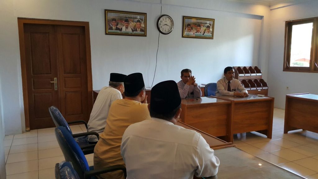 Ustadz Darunnajah Jakarta Sillaturahim Ke Pondok Modern Darussalam Gontor