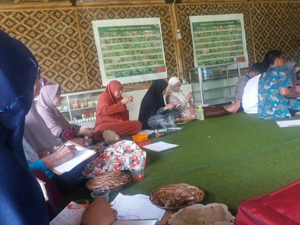 Guru Darunnajah Jakarta Ikuti Pelatihan Herbal