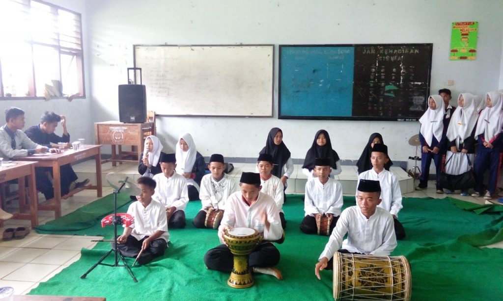 santri pondok pesantren an nahl darunnajah 5