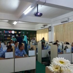 Kegiatan Hari Kedua Mahasiswa Keio University Tokyo Japan Di Pesantren Darunnajah Jakarta