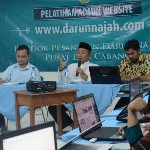 Pembukaan Pelatihan Admin Website Darunnajah.com