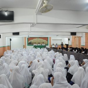 Pembukaan Harakat Akhir Ramadhan Santri Kelas 5 TMI Darunnajah Jakarta