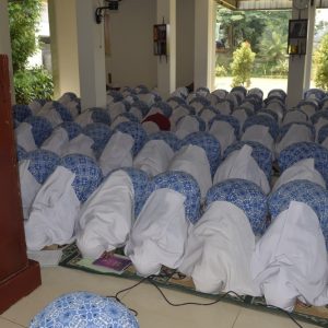 Kesyukuran Berakhirnya Ujian Mid Semester 1 Pondok Pesantren Putri Al - Hasanah Darunnajah 9 Pamulang - Banten