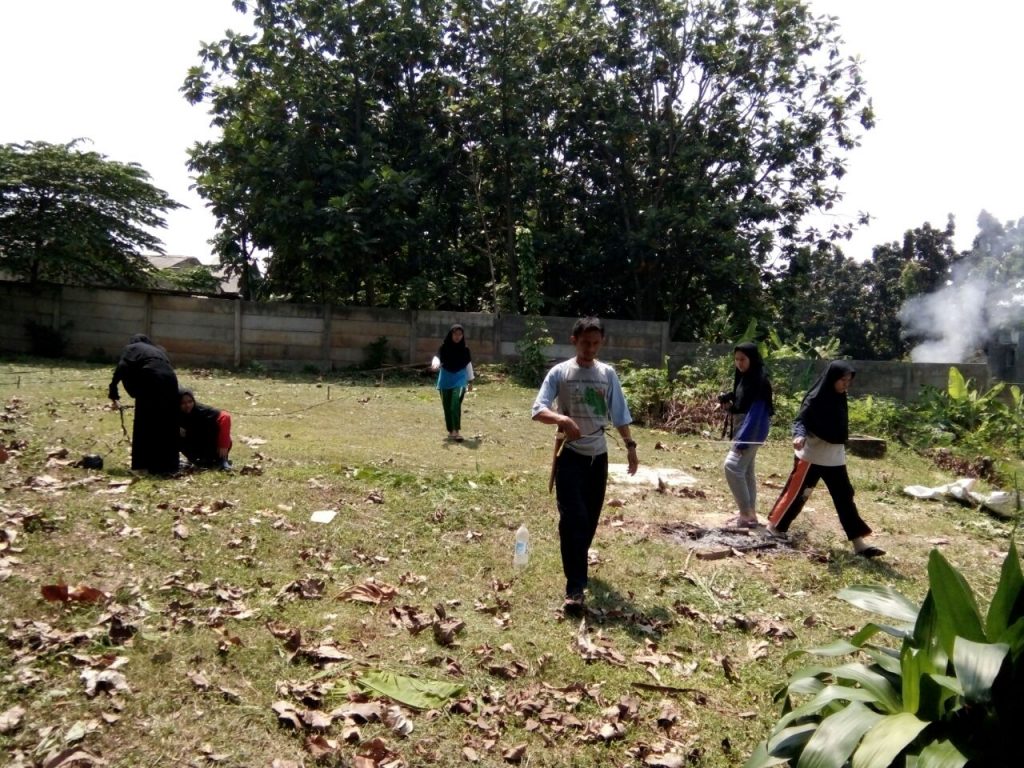 Persiapan lapangan perkemahan