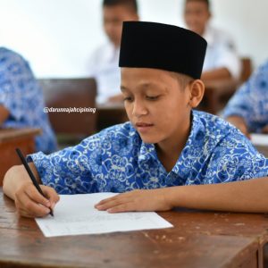 Ujian MID Semester