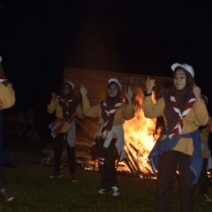 Banyak Makna Yang Terkandung Dalam Kegiatan Api Unggun