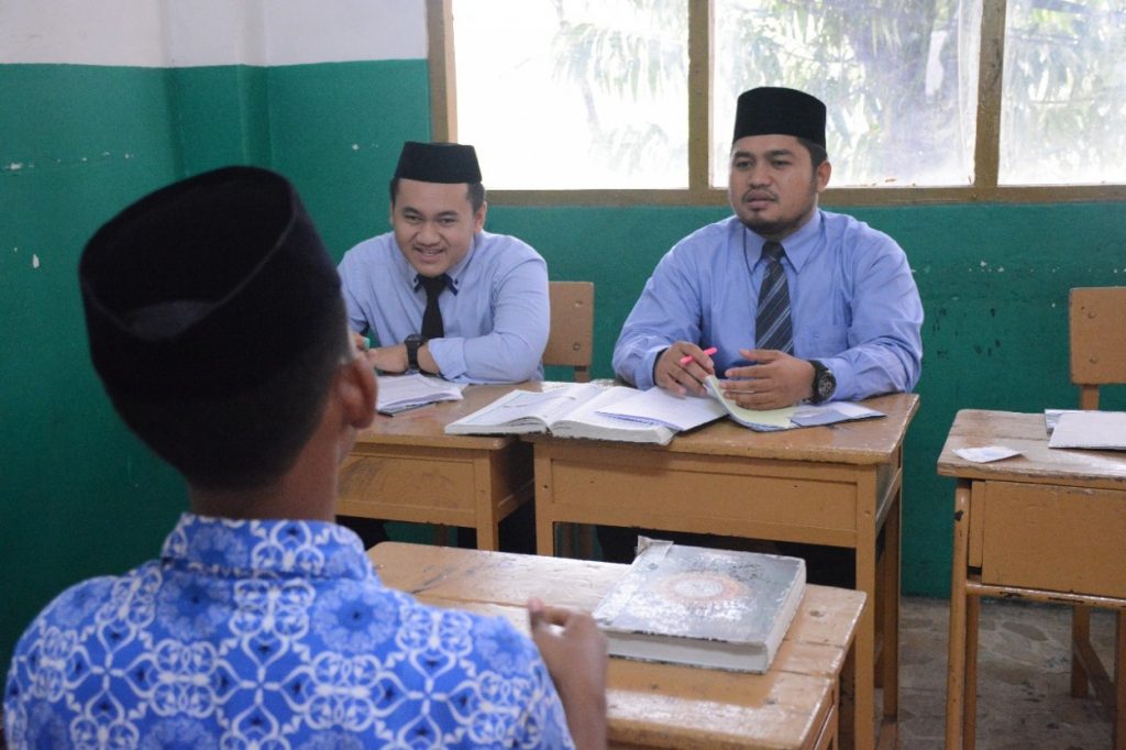 Ujian Lisan Santri Kelas 1-5 Dan Intensive TMI Darunnajah Jakarta