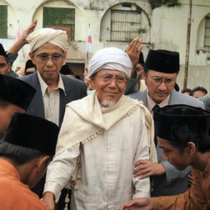 Dinamika Keharmonisan Antara Santri Dan Kyai Di Pesantren