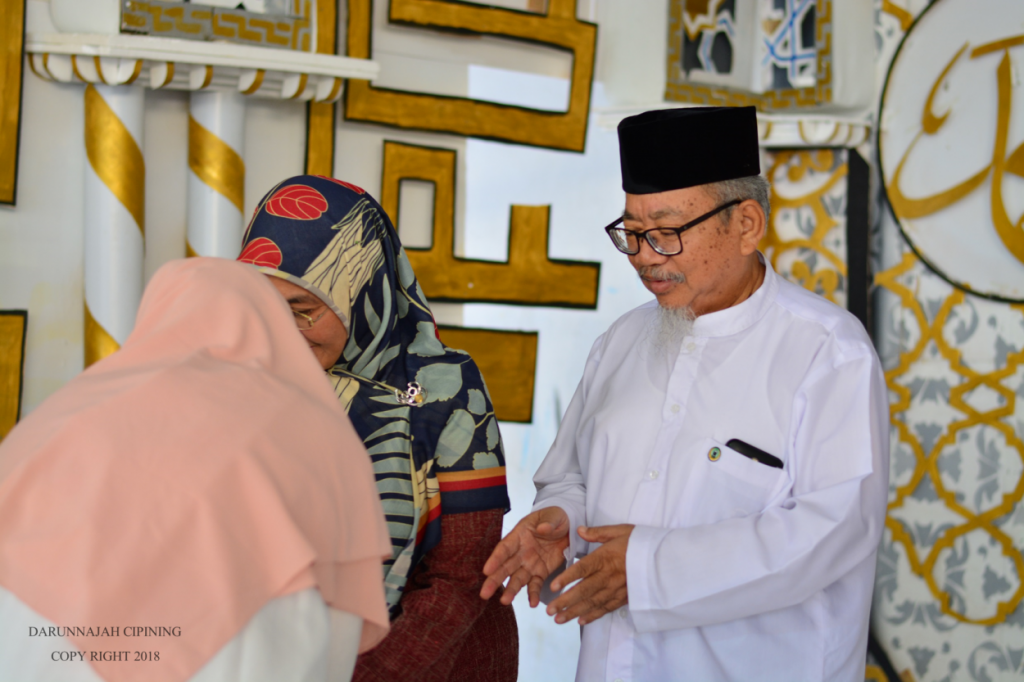 Halal Bi Halal 2018 Darunnajah Cipining (35)