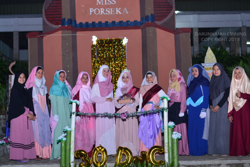 Pemilihan Miss Porseka dan Pembagian Hadiah (1)