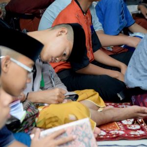 Pengajian Ta'lim Muta'alim Mingguan Santri Pesantren Annur Darunnajah 8