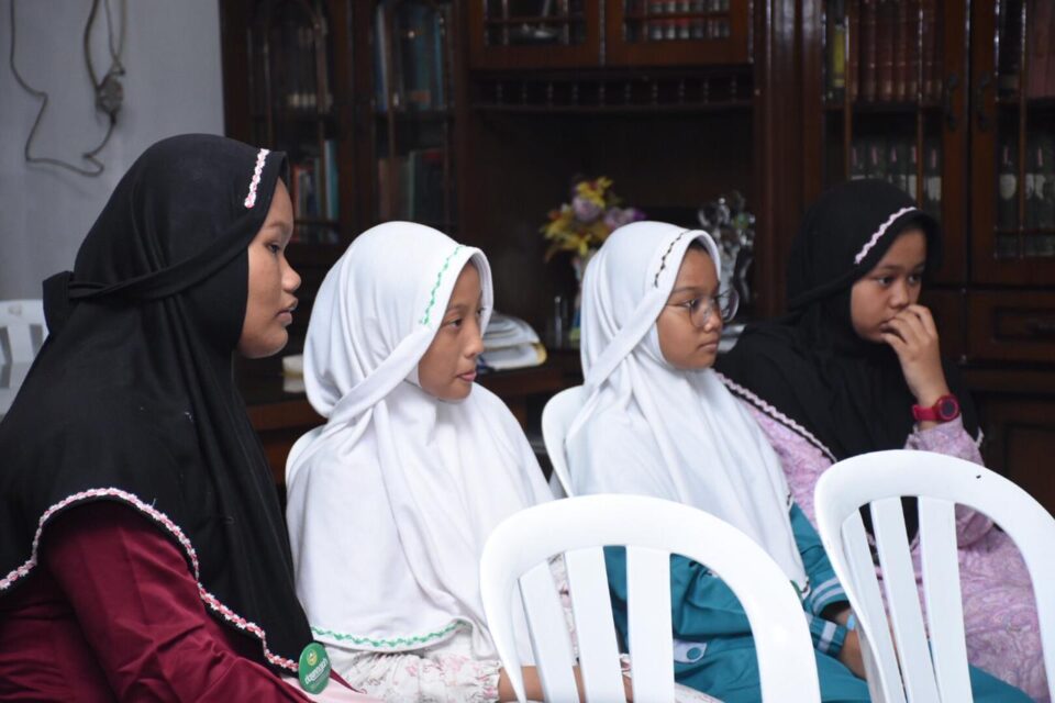 Santri Darunnajah Ikuti Edutourism ke Malaysia dan Singapura
