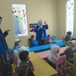 PRAKTIK MENGAJAR MAHASISWA PIAUD