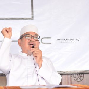 Pimpinan Pesantren Darunnajah 2 Cipining