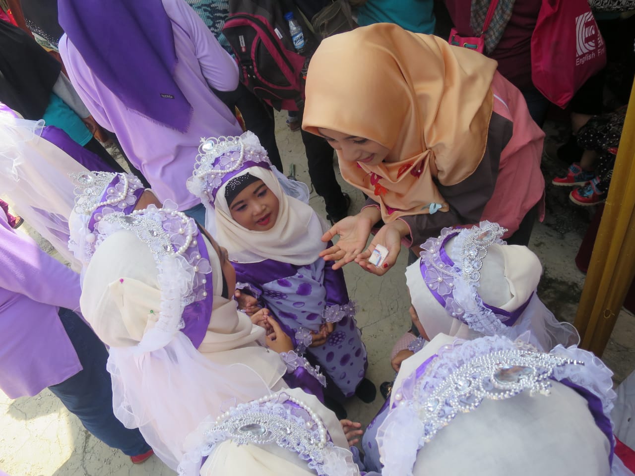 Do'a bersama sebelum mulai lomba