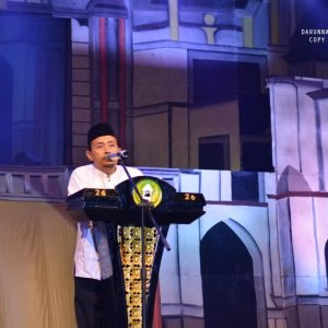 Pesta Cahaya di Panggung Gembira Kelas 6 TMI Pondok Pesantren Darunnajah 2 Cipining