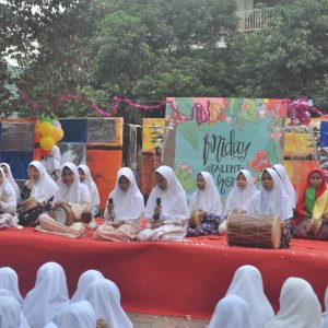Kegiatan Friday Talent Show di Darunnajah 9 Pamulang