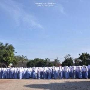 Lanjut! Santri Ikuti Upacara Pembukaan Ujian Tulis Semester Ganjil