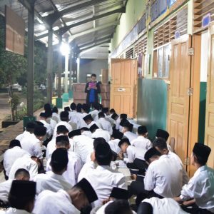 Pembacaan Tengko Disiplin Pesantren Nurul Ilmi