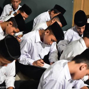 Pembacaan Tengko Disiplin Pesantren Nurul Ilmi