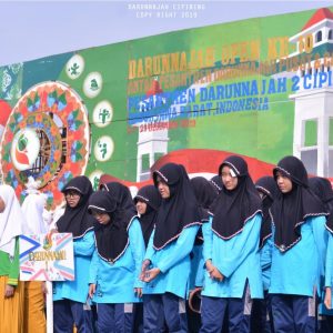 Upacara Pembukaan Darunnajah Open Ke-10 di Pesantren Darunnajah 2 Cipining