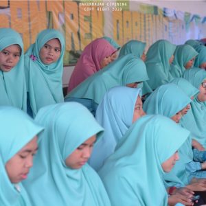Upacara Pembukaan Darunnajah Open Ke-10 di Pesantren Darunnajah 2 Cipining