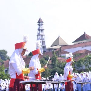 Upacara Pembukaan Darunnajah Open Ke-10 di Pesantren Darunnajah 2 Cipining