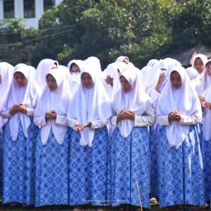 Upacara Pembukaan Darunnajah Open (DNO) Ke 10 di Pondok Pesantren Darunnajah Cipining