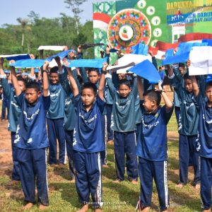 Upacara Pembukaan Darunnajah Open (DNO) Ke 10 di Pondok Pesantren Darunnajah Cipining
