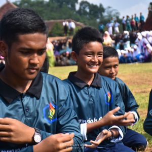 Upacara Pembukaan Darunnajah Open (DNO) Ke 10 di Pondok Pesantren Darunnajah Cipining