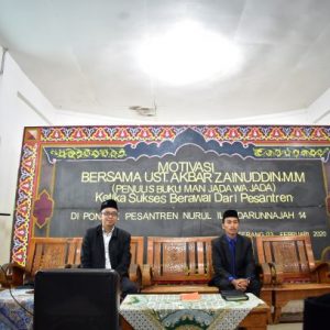 Seminar Motivasi "Man Jadda Wajada" Bersama Ust Akbar Zainudin