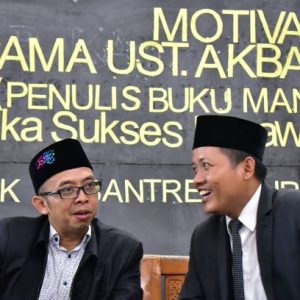 Seminar Motivasi "Man Jadda Wajada" Bersama Ust Akbar Zainudin