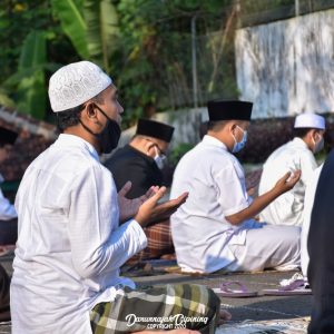 Suasana Shalat Idul Adha 1441 H Di Pesantren Darunnajah 2 Cipining