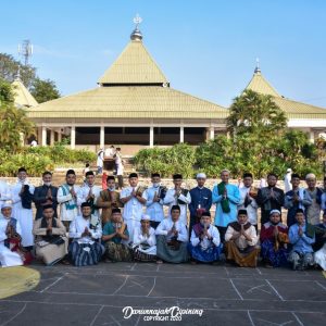 Suasana Shalat Idul Adha 1441 H Di Pesantren Darunnajah 2 Cipining